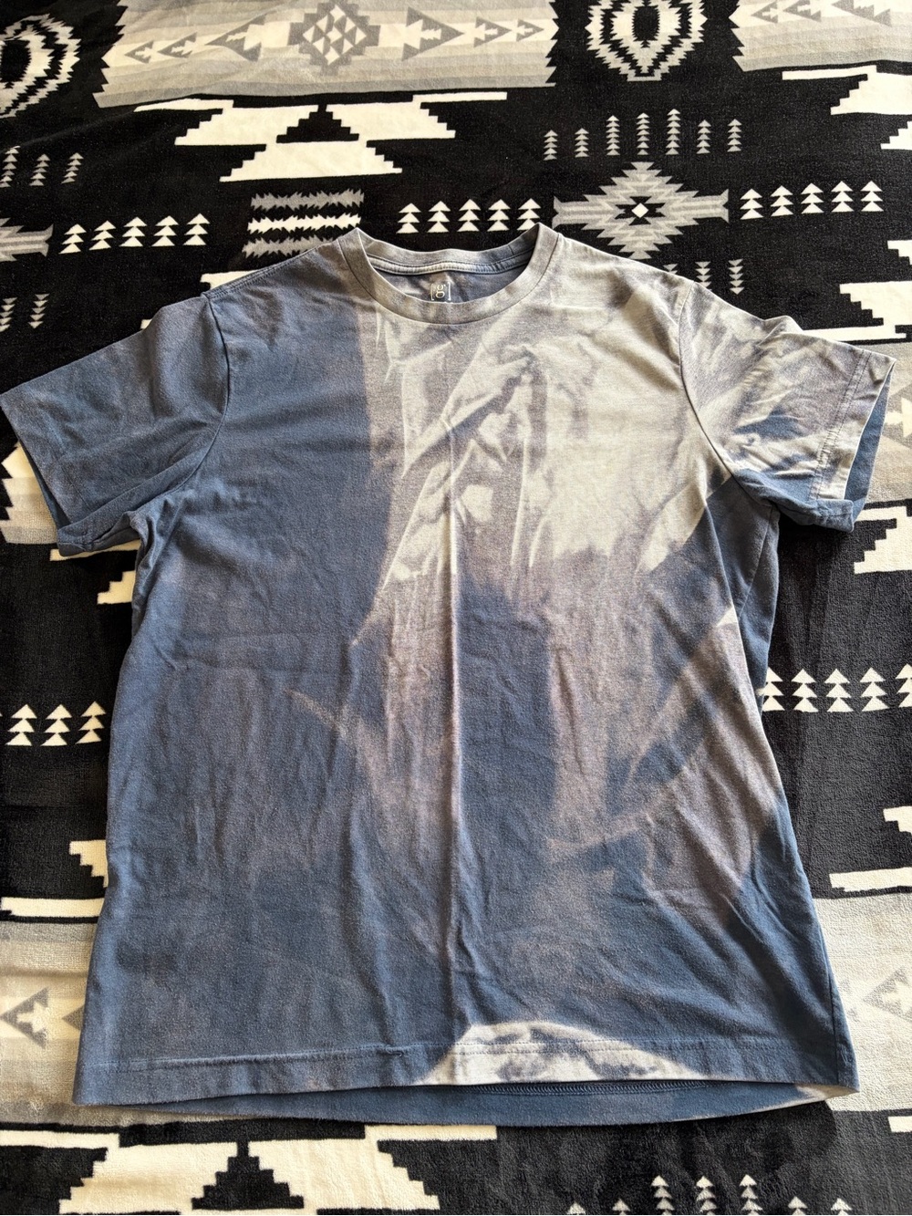 George Women's Short-Sleeve Crew Tee in Faded Blue and Gray